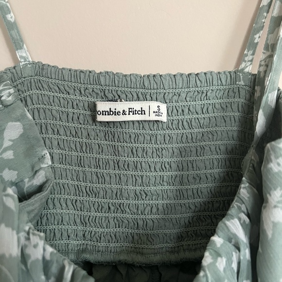 Crop top - Picture 2 of 2